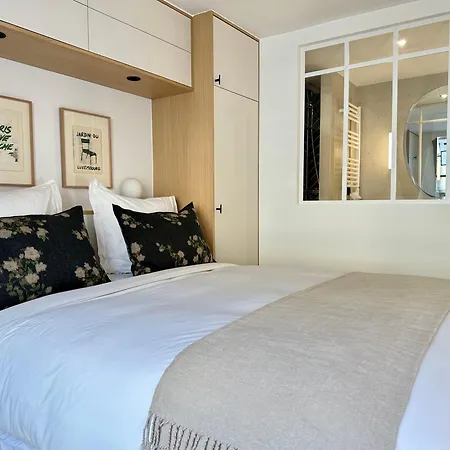 Saint Germain Des Pres - Premium With Lift For 8